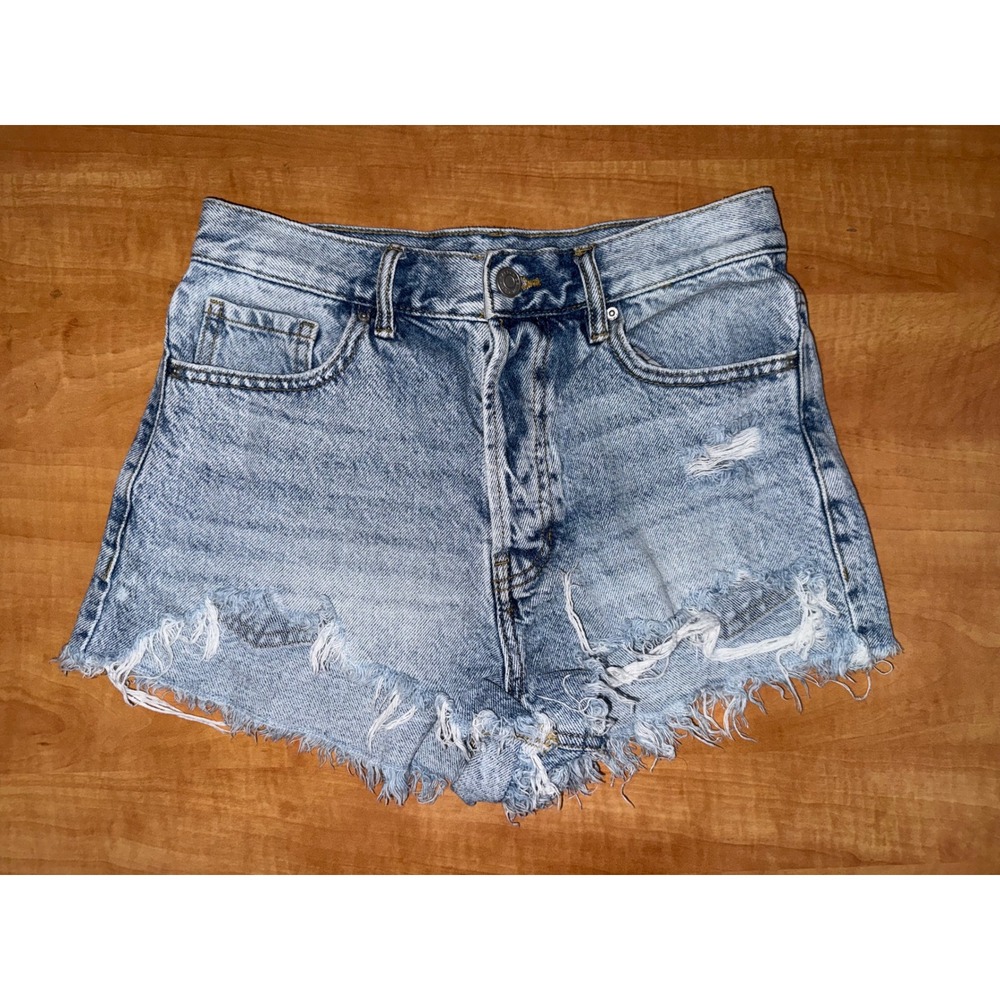 PacSun Vintage High Rise Distressed Denim Shorts Light Wash Size 26 Button Fly